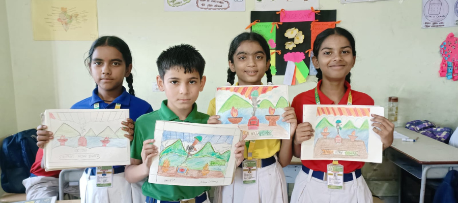 Kargil Vijay Diwas Poster Making Activity in Selaqui