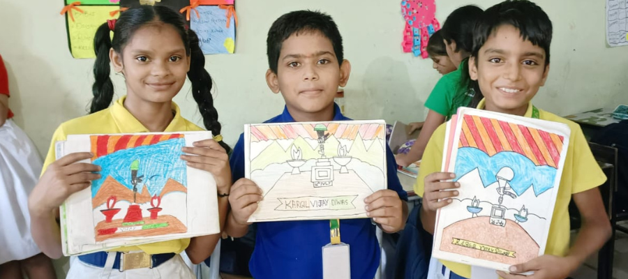 Kargil Vijay Diwas Poster Making Activity in Selaqui