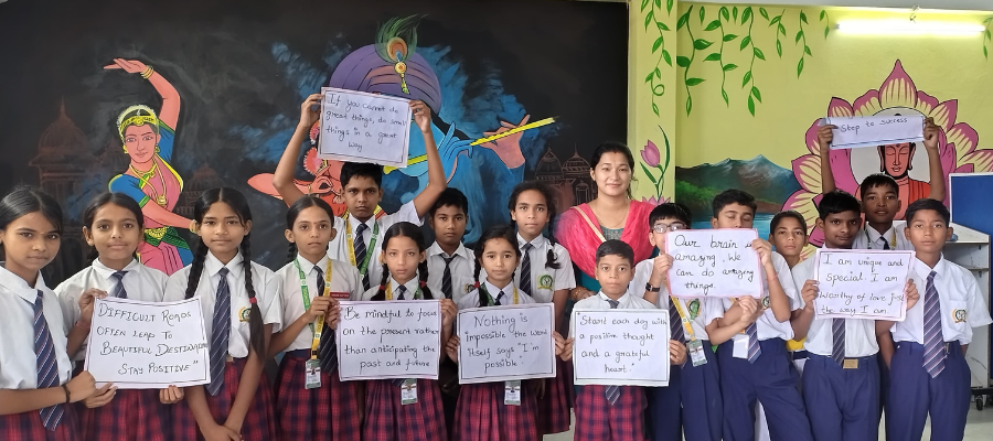 Developing Leadership Skills Through School Programs in Selaqui