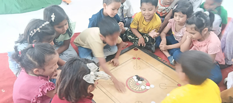 Indoor vs Outdoor Sports in Schools in Selaqui