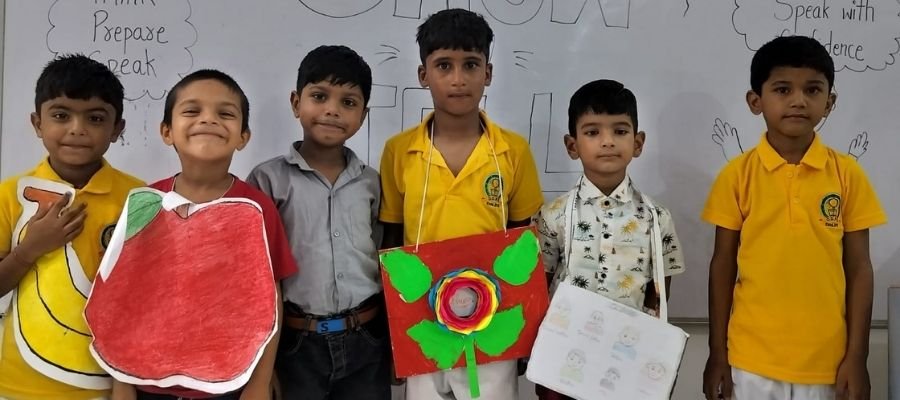 Creative Show and Tell Activity in Selaqui